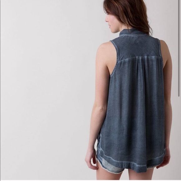 Free People | Neck Tie Sleeveless Blouse - Picture 2 of 7